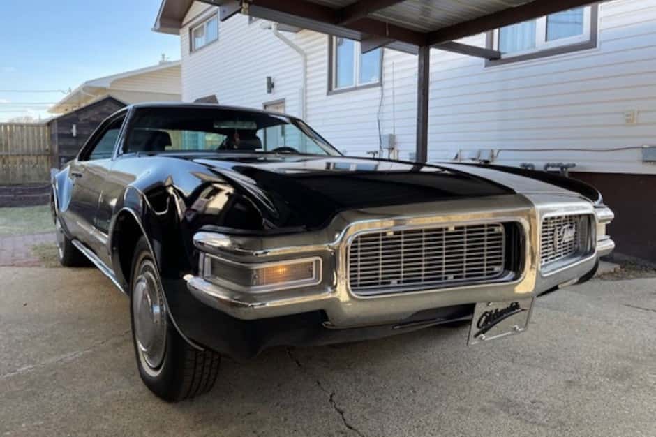 1969 Oldsmobile Toronado sold for $8,900