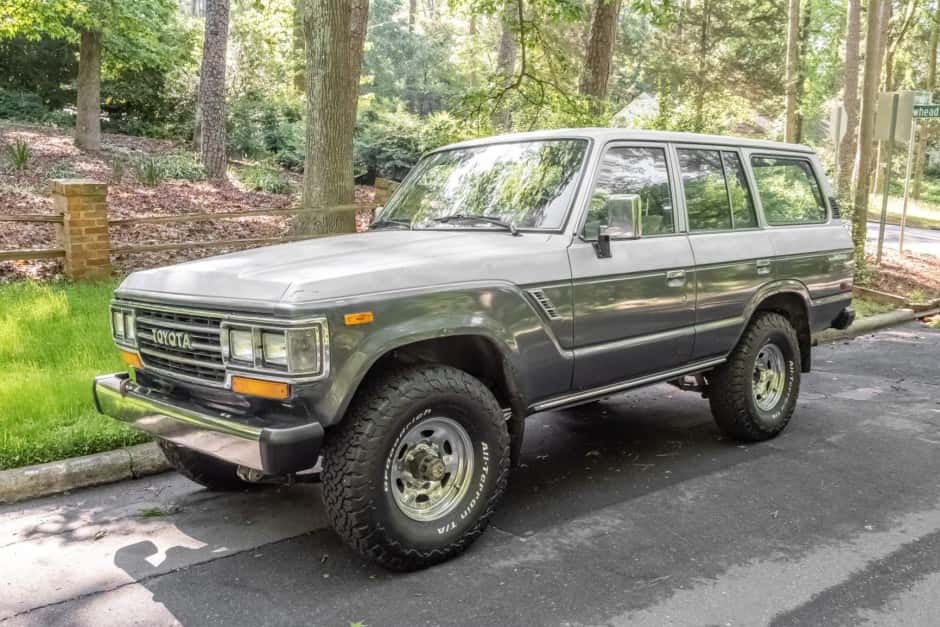 1990 Toyota Land Cruiser 60-Series sold for $30,500