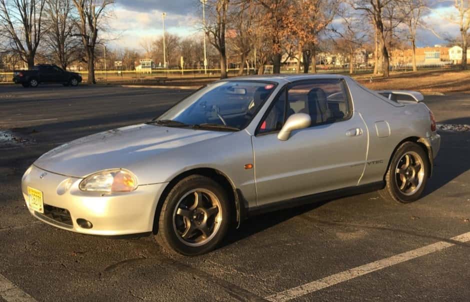 1992 Honda Civic Del Sol sold for $8,200