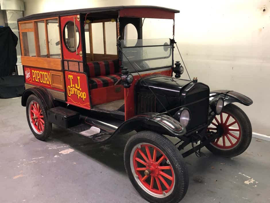 1922 Ford  sold for $8,500