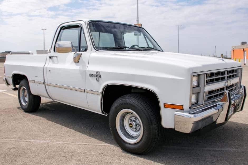 1987 Chevrolet C/K (1973-1991) sold for $18,350