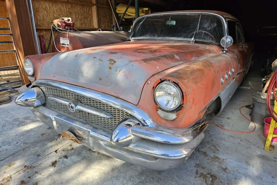 1955 Buick Super sold for $3,200