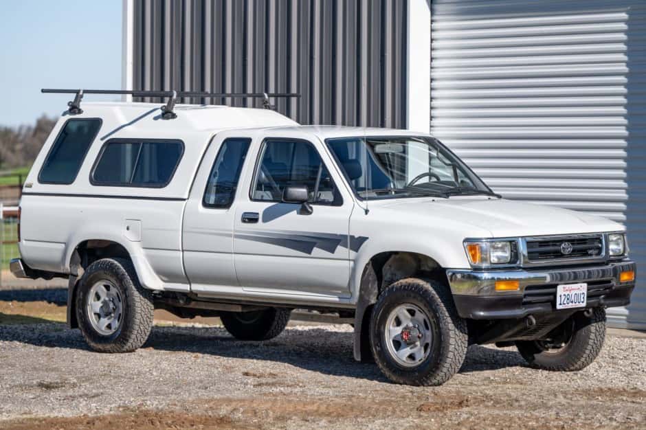 1992 Toyota Pickup (N80/90/100/110 1989-1997) sold for $17,000