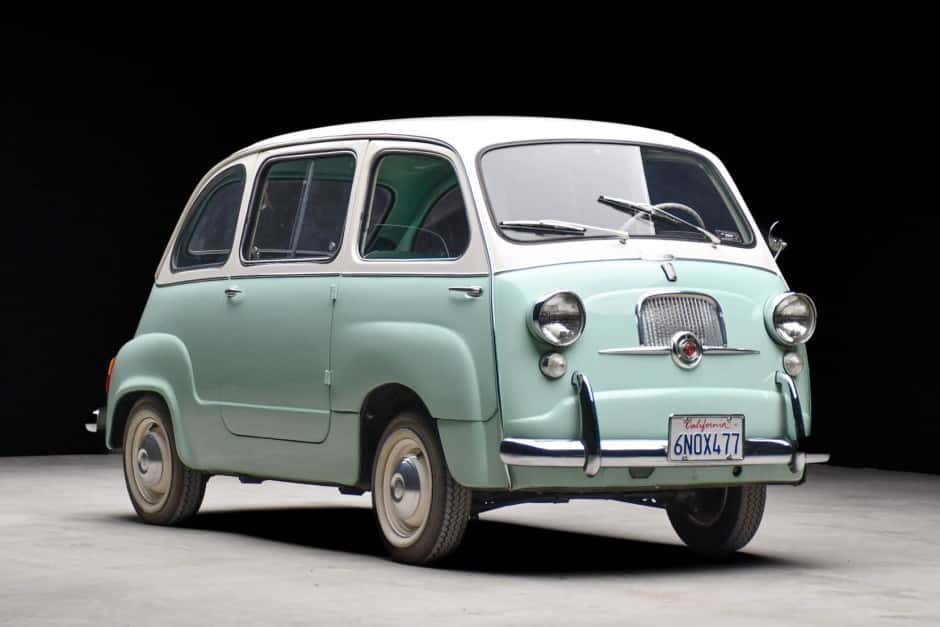 1961 Fiat 600 Multipla sold for $68,000