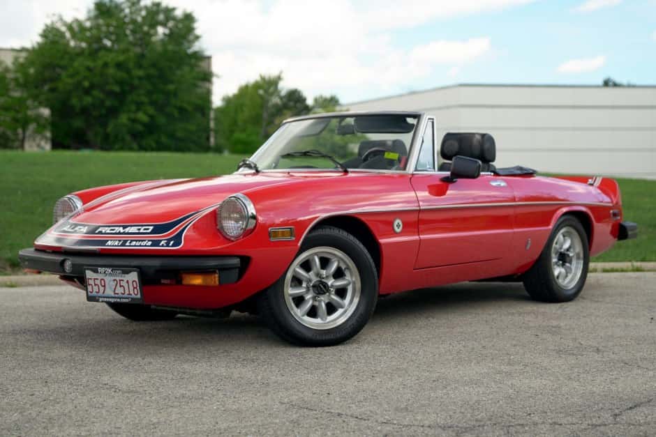 1978 Alfa Romeo 105/115 Spider Series 2 sold for $20,249