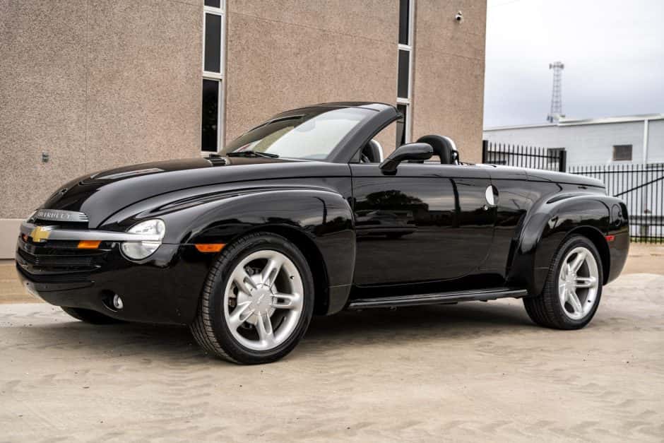2005 Chevrolet SSR sold for $24,555