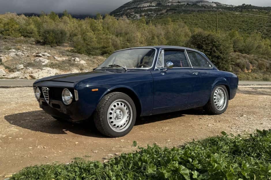 1966 Alfa Romeo 105/115 Series Coupe sold for $39,000