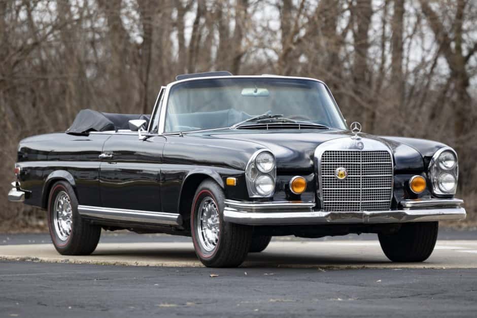 1969 Mercedes-Benz W111 Coupe & Cabriolet sold for $92,000