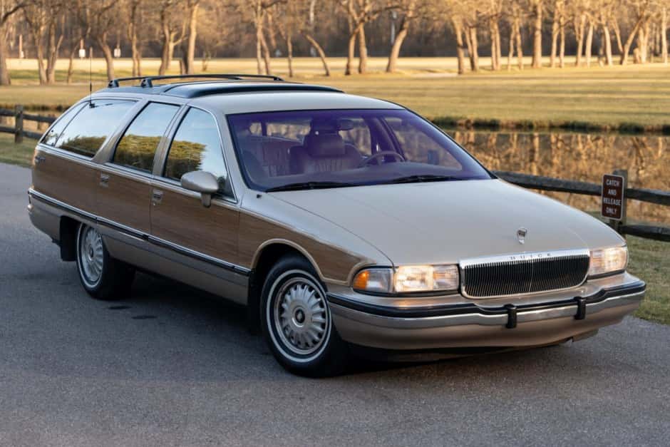 1994 Buick Roadmaster sold for $21,000