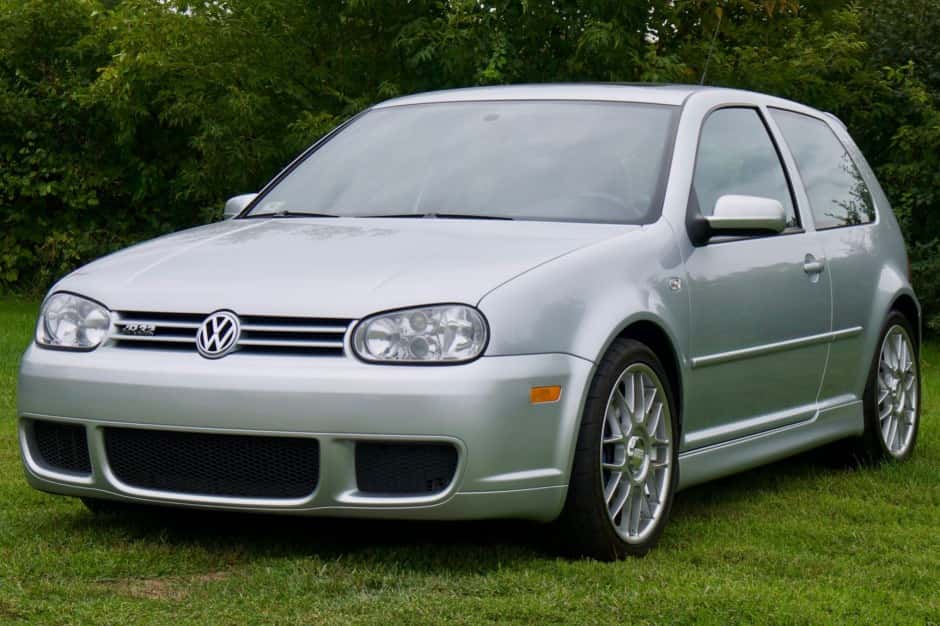 2004 Volkswagen R32 sold for $26,000