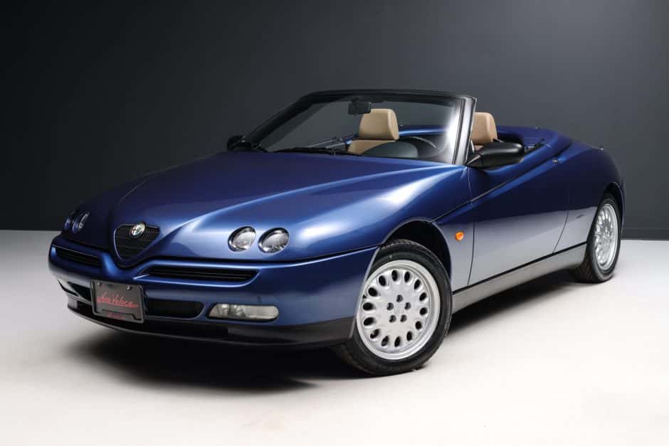 1996 Alfa Romeo GTV & Spider (Type 916) sold for $16,500