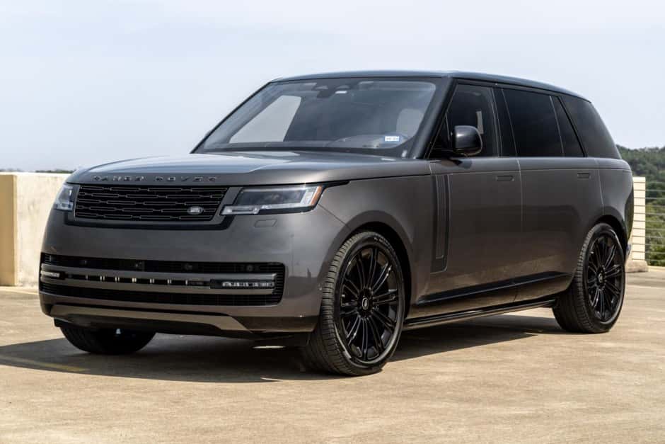 2022 Land Rover Range Rover L460 sold for $185,500