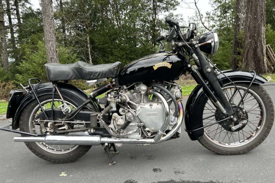 1952 Vincent Rapide sold for $55,000