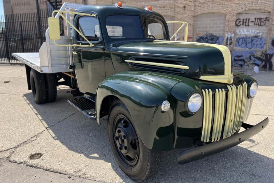 1945 Ford Pickup 1940-1947 sold for $10,600