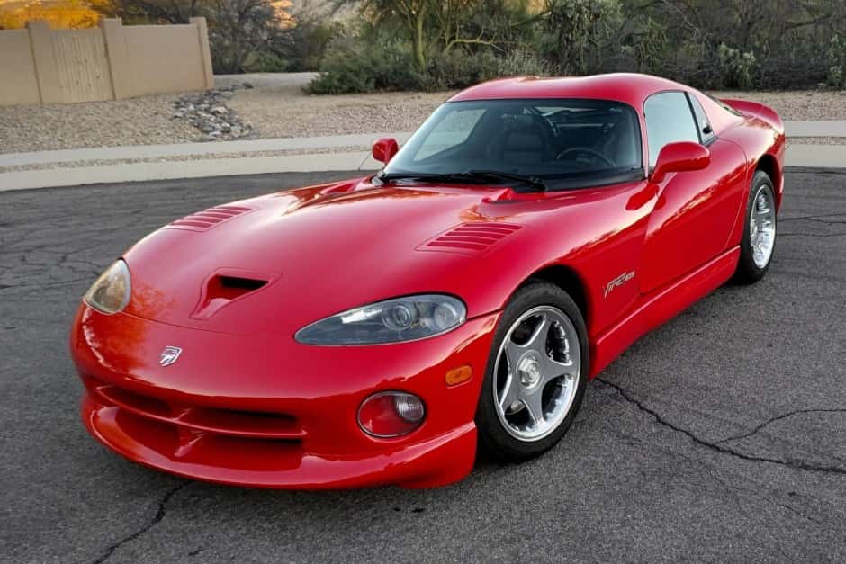 1998 Dodge Viper SR II (1996-2002) sold for $63,000