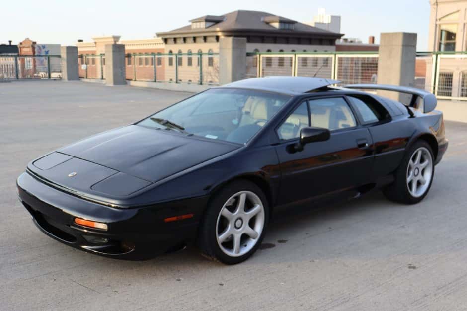 2001 Lotus Esprit sold for $50,000