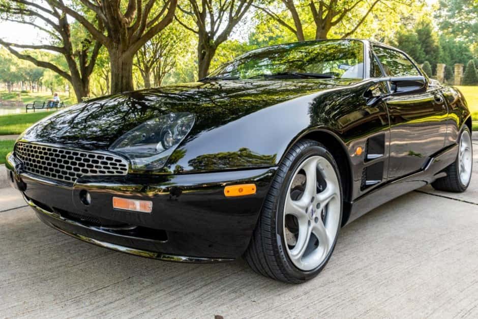 2001 Qvale Mangusta sold for $32,000