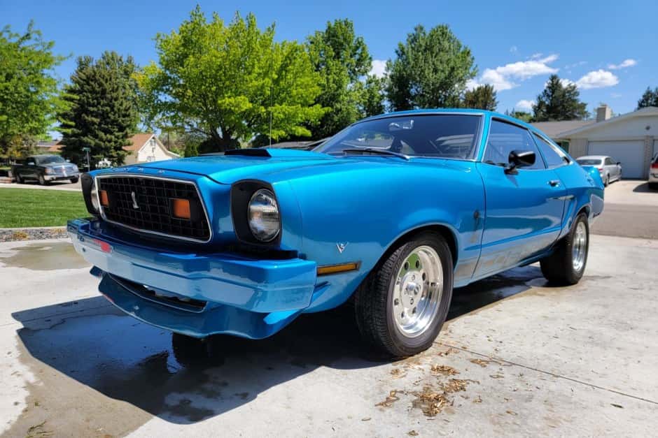 1976 Ford Mustang II sold for $7,600