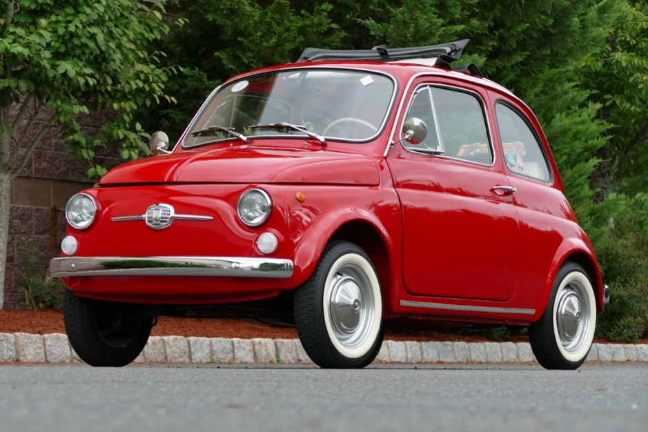 1967 Fiat Nuova 500 (1957-1975) sold for $24,250