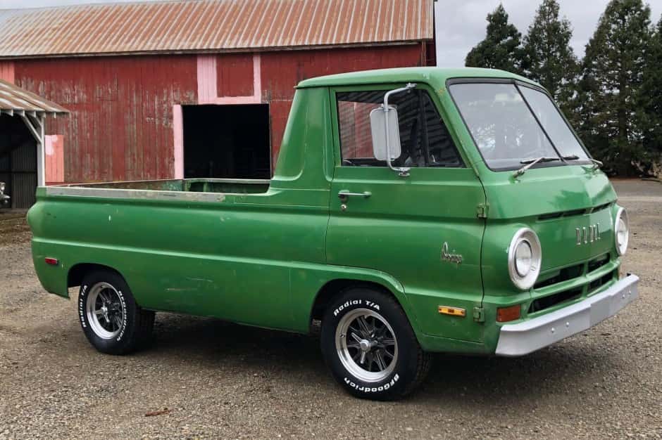 1970 Dodge A100 Pickup sold for $15,000