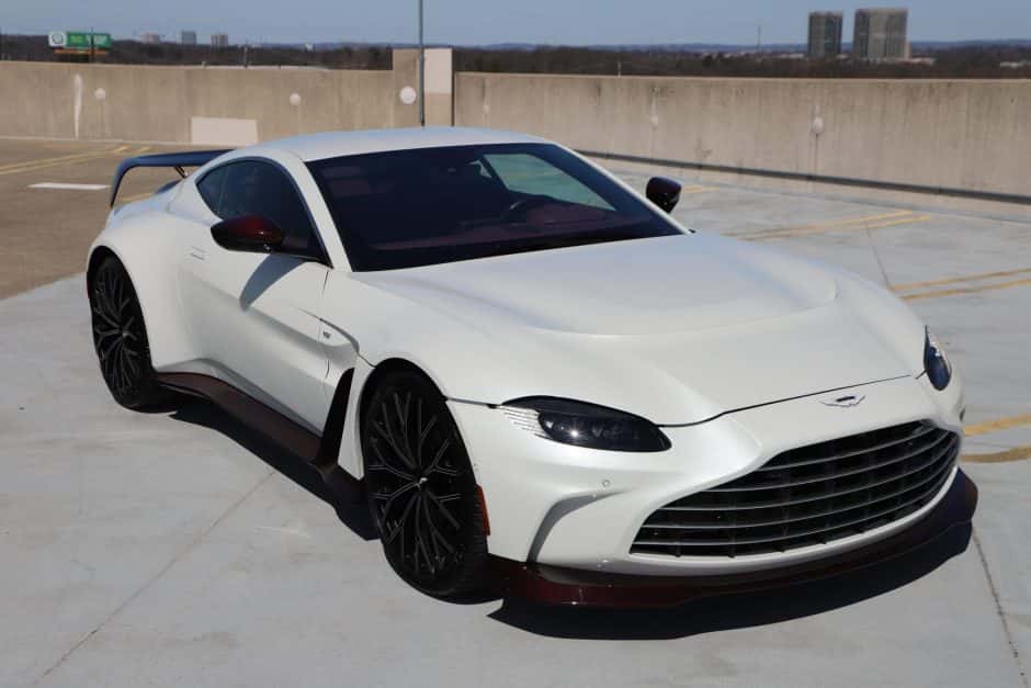 2023 Aston Martin V12 Vantage sold for $288,888