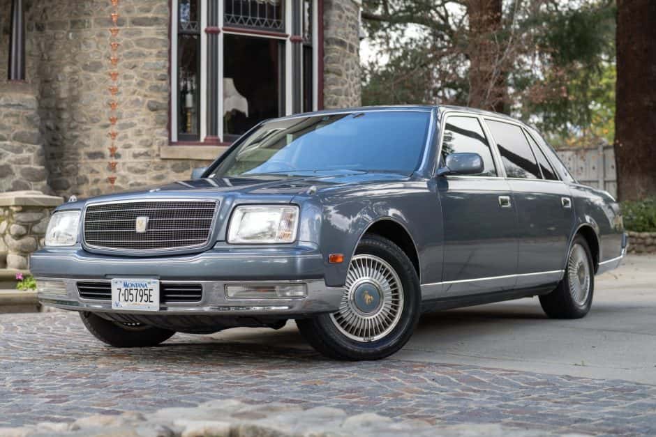 1997 Toyota Century sold for $16,950