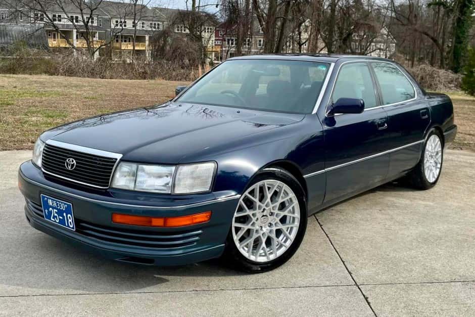 1993 Toyota  sold for $13,500