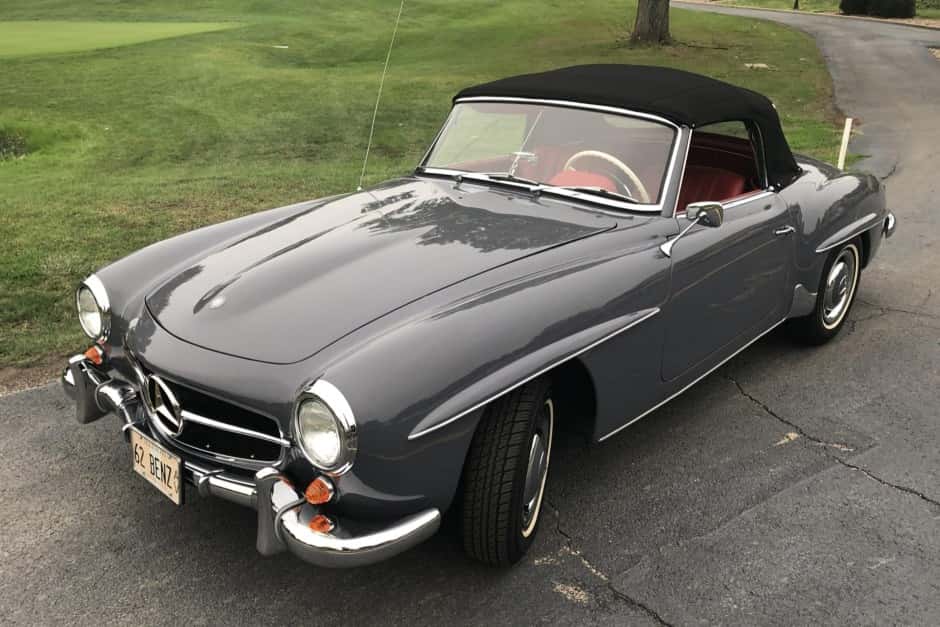1962 Mercedes-Benz 190SL sold for $126,000
