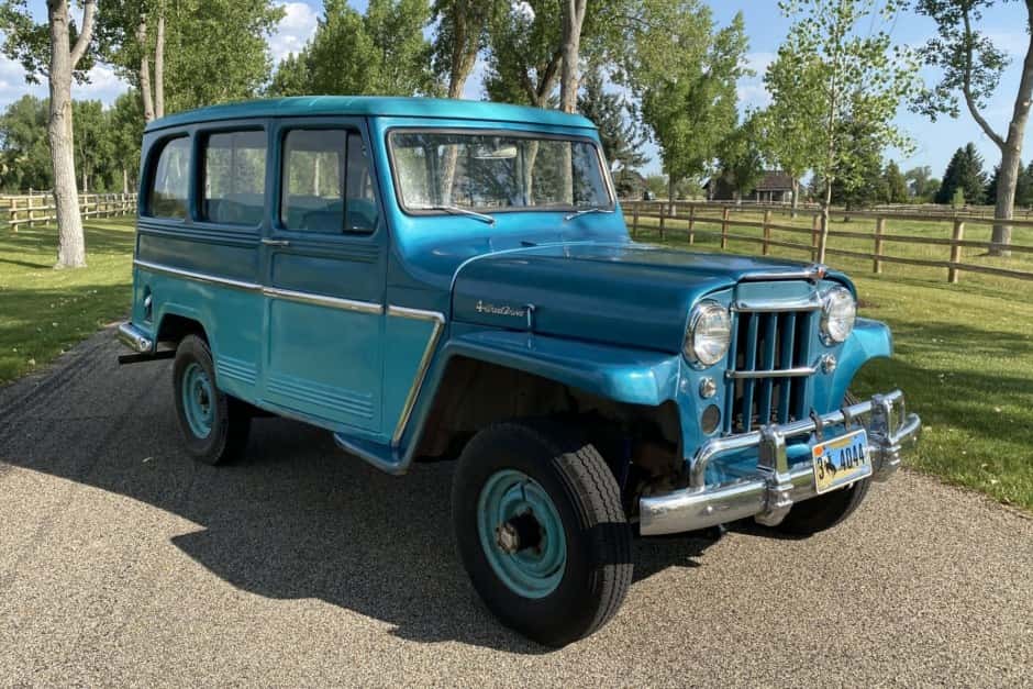 1962 Willys Jeep Wagon sold for $24,000