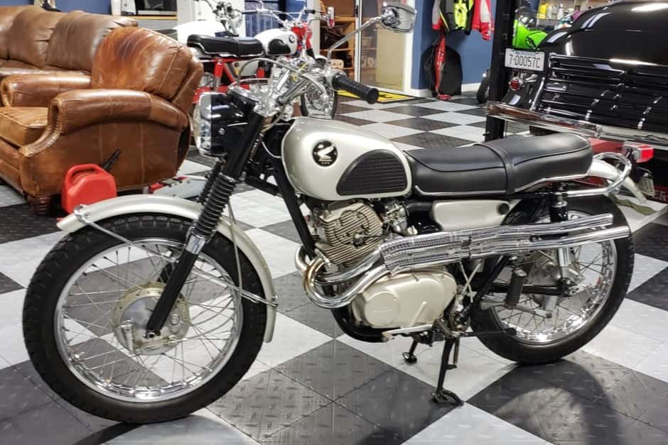 1965 Honda CL72, CB72, CA72, & C72 sold for $8,800