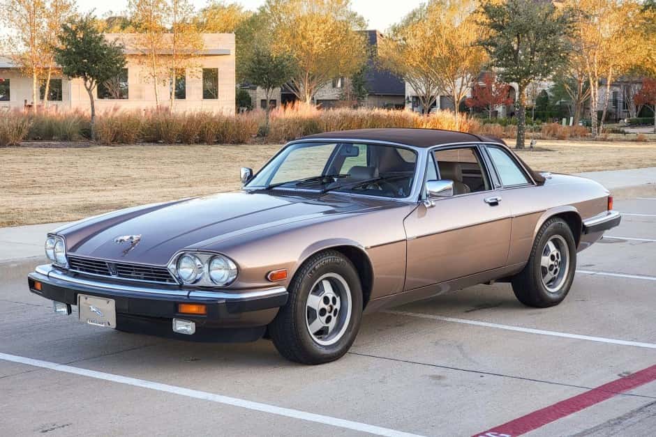 1986 Jaguar XJS sold for $8,600