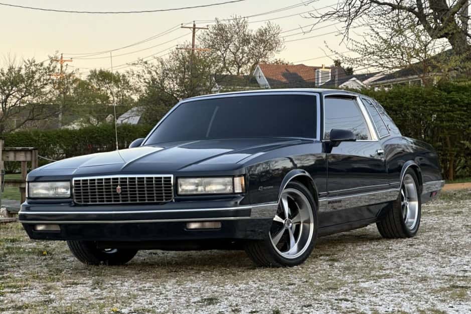 1986 Chevrolet Monte Carlo sold for $12,769