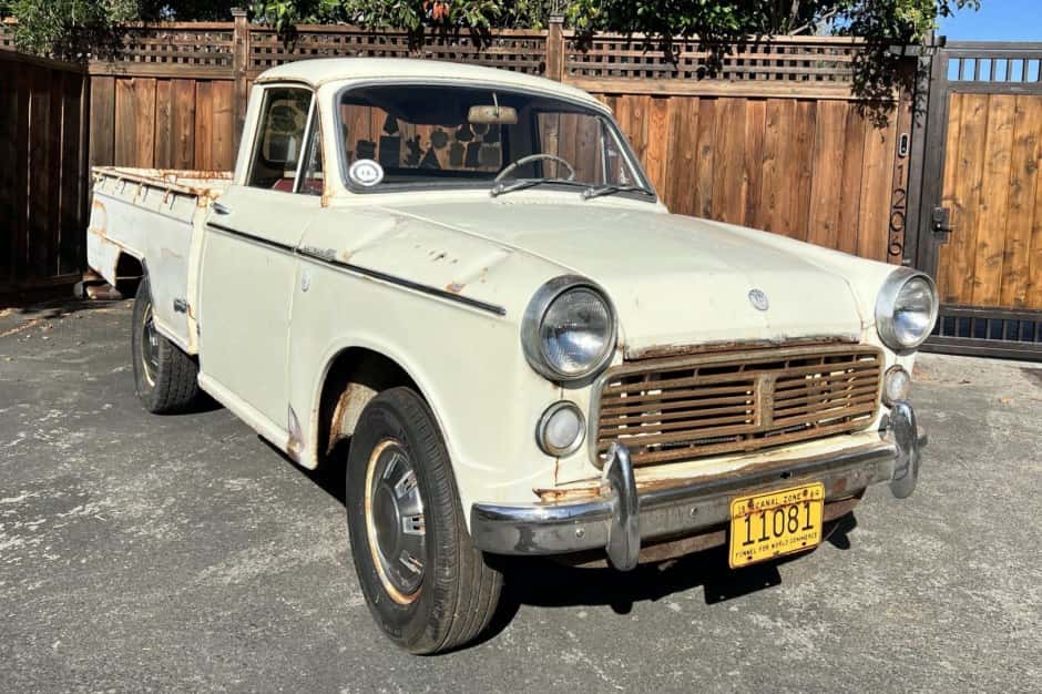1964 Datsun Pickup sold for $2,200
