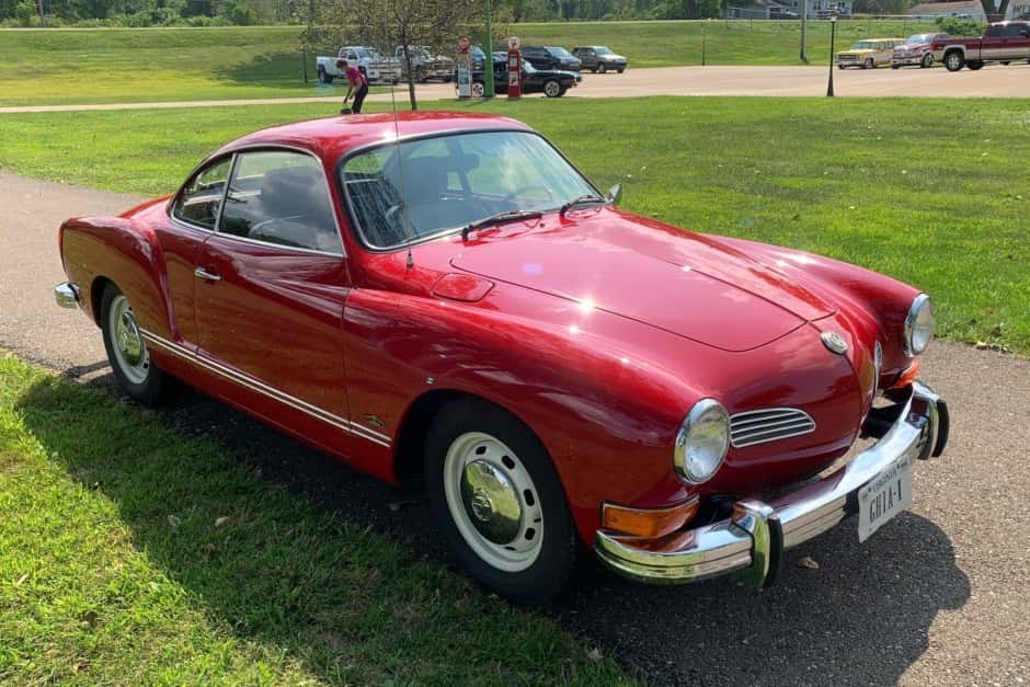 1974 Volkswagen Karmann Ghia sold for $13,500