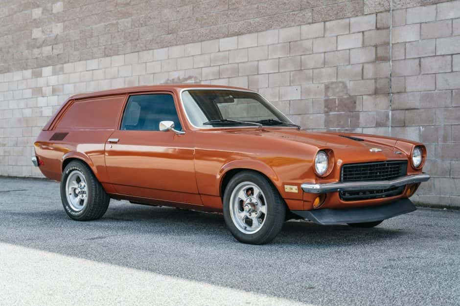 1971 Chevrolet Vega sold for $13,255