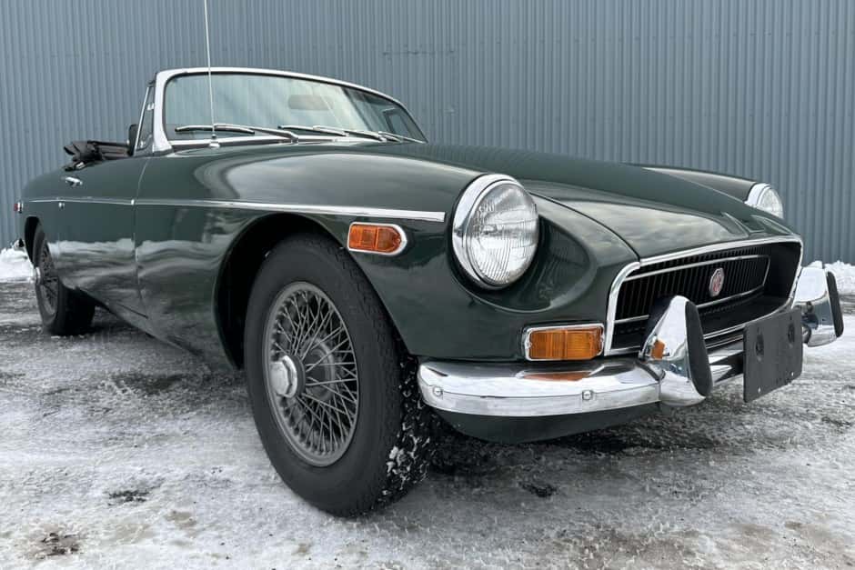1971 MG MGB sold for $6,967