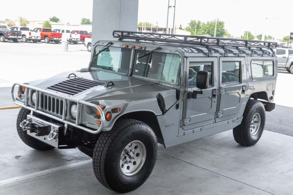 1996 Hummer H1 sold for $67,500