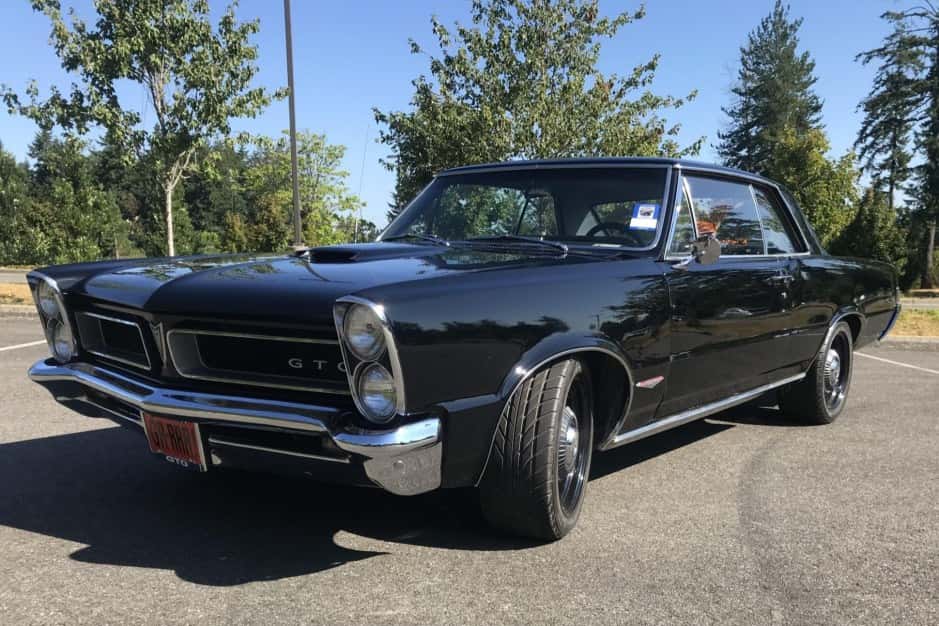 1965 Pontiac GTO sold for $30,250