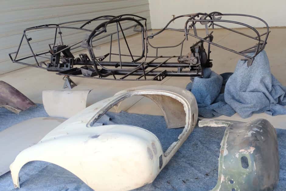 1960 AC Ace & Aceca sold for $47,000