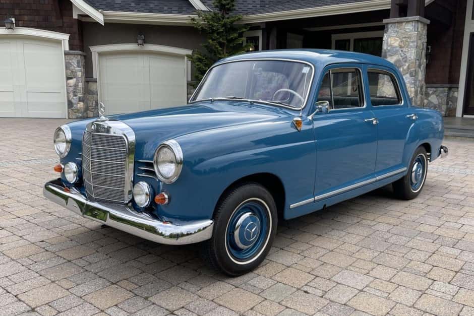 1960 Mercedes-Benz Ponton sold for $17,000