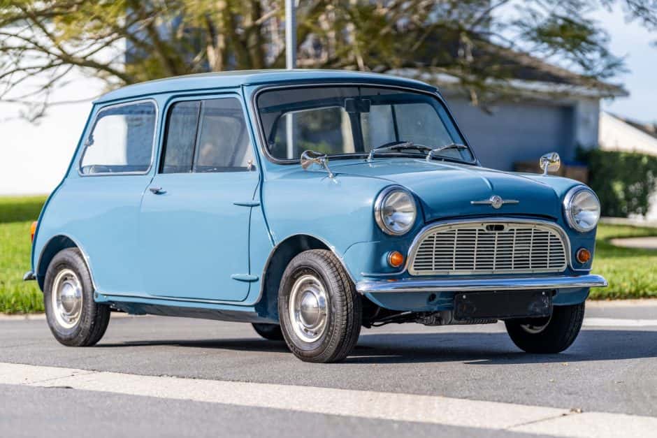 1960 Mini Mk I & Mk II sold for $13,850