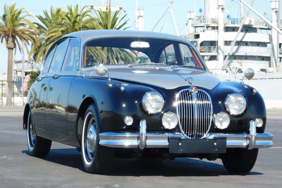 1960 Jaguar Mk II sold for $28,250