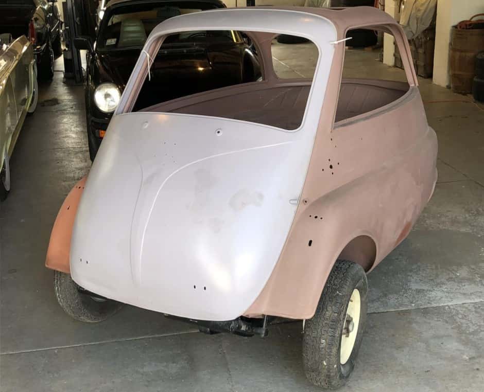 1957 BMW Isetta sold for $13,250