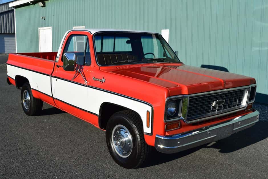 1974 Chevrolet C/K (1973-1991) sold for $9,700