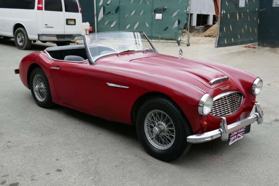 1958 Austin-Healey 100-6 sold for $10,750