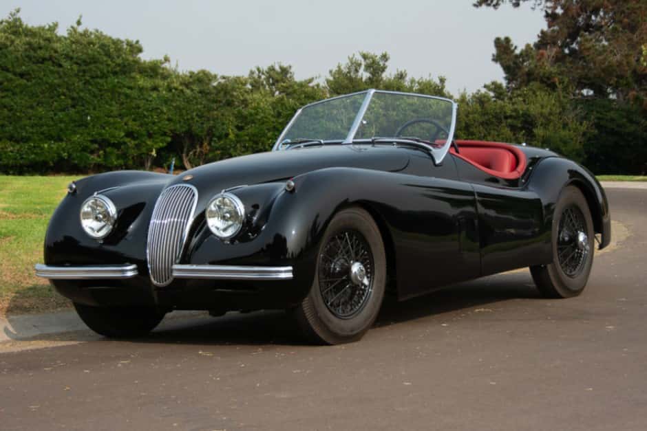 1953 Jaguar XK120 sold for $94,000