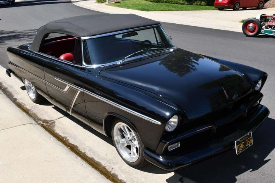 1955 Plymouth Belvedere sold for $20,800
