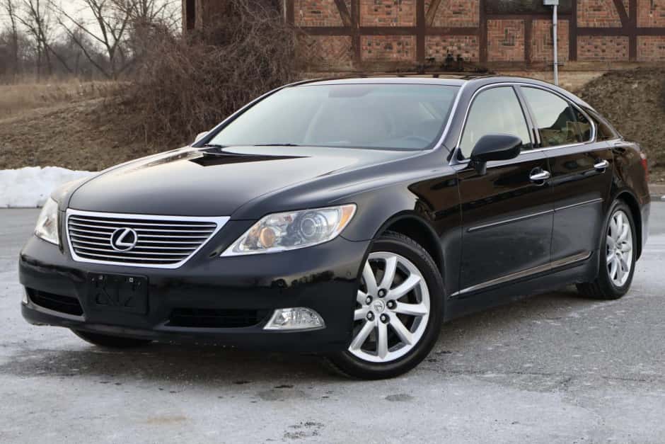 2007 Lexus LS Sedan sold for $20,500
