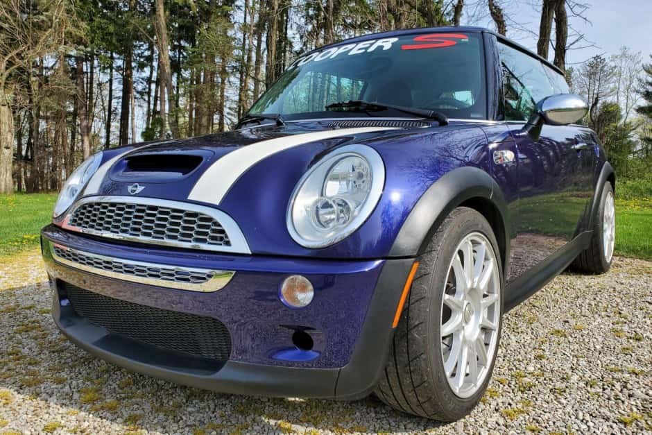 2005 Mini R53 Cooper S sold for $12,500