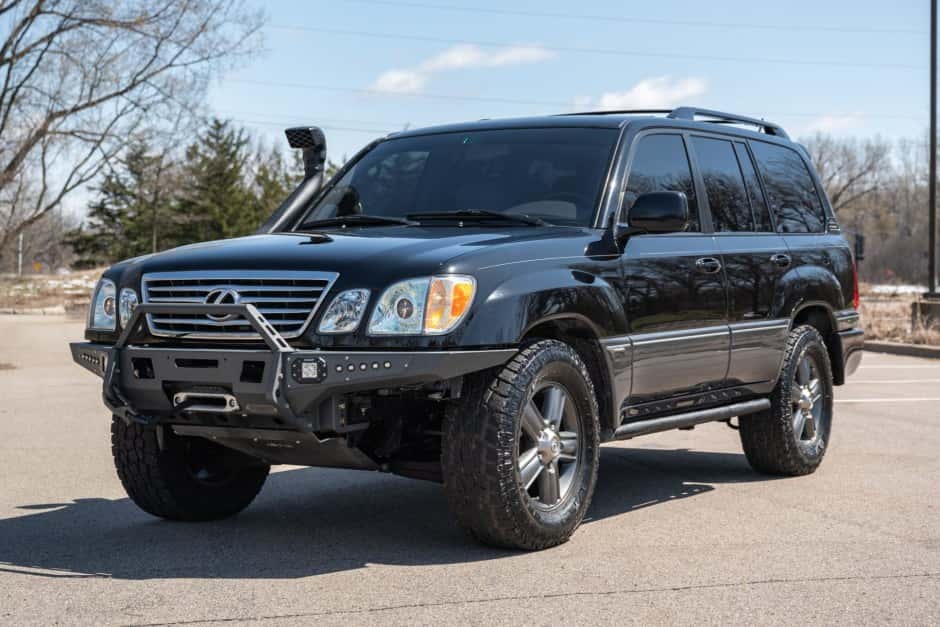 2007 Lexus LX470 sold for $22,400